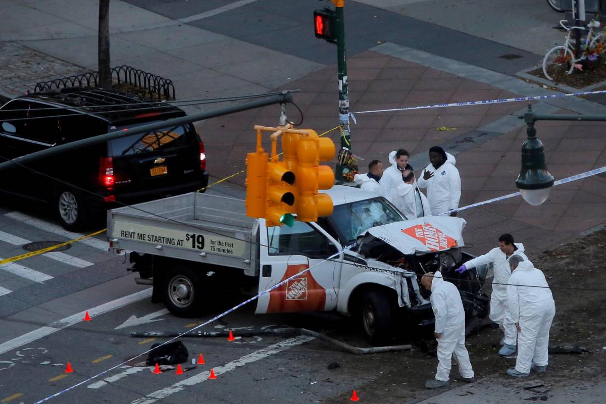 “Este fue un cobarde acto de terrorismo. Buscaba quebrar nuestro espíritu, pero los neoyorquinos son resistentes”, insistió. FOTO REUTERS