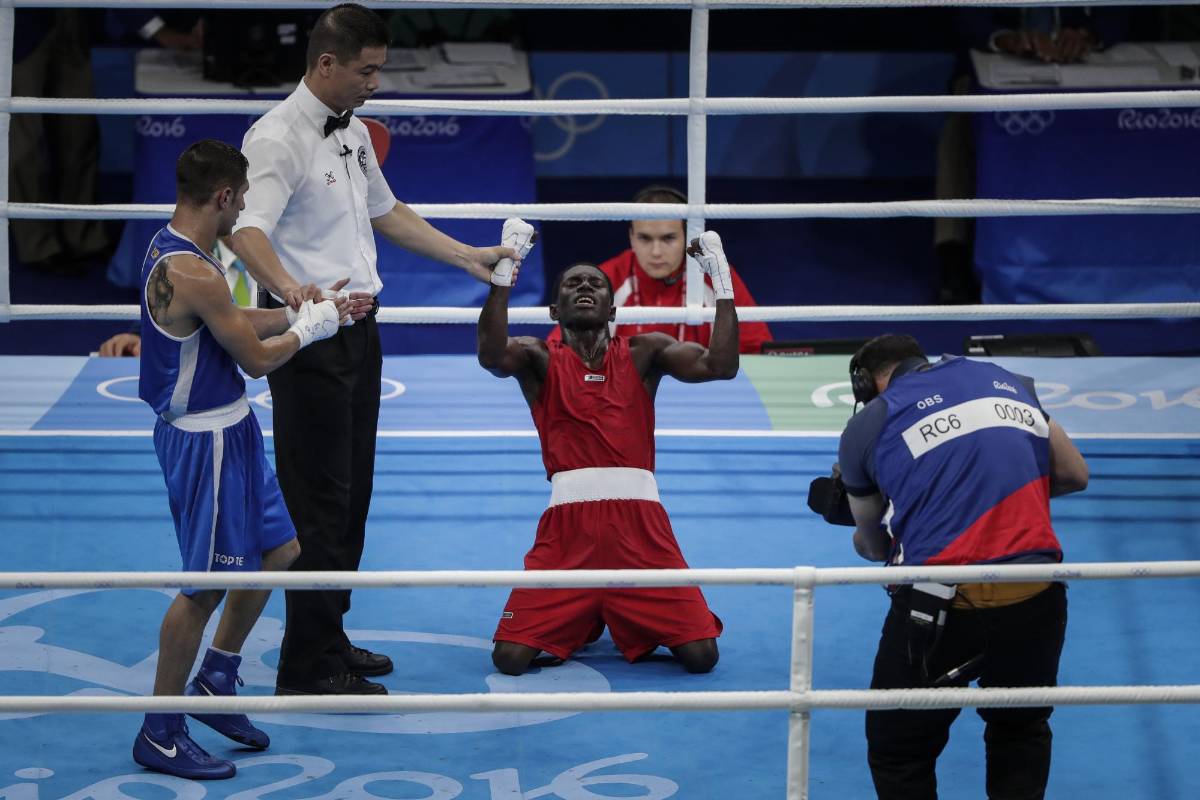 Yuberjén ganó para Colombia la primera medalla de plata en boxeo olímpico. FOTO Colprensa