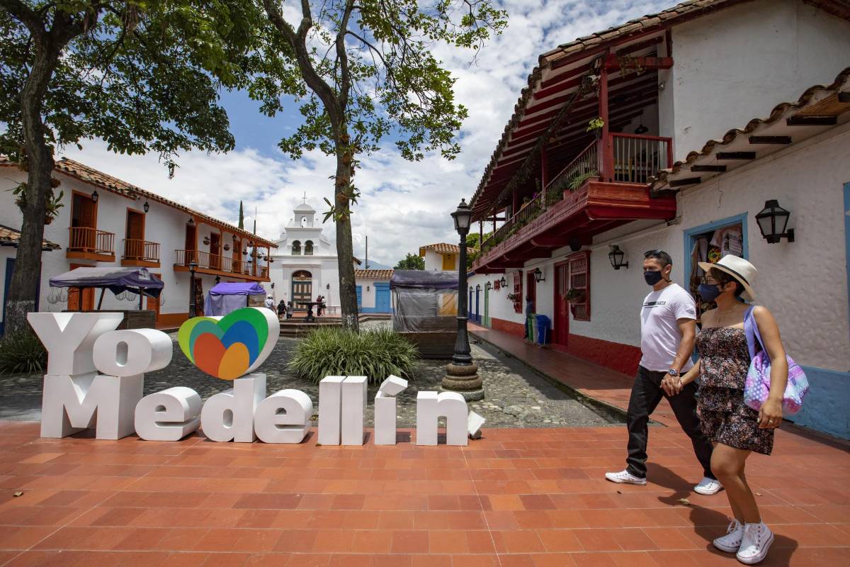 El lugar ahora se puede visitar todos los días desde las 5:00 a.m. hasta las 11:00 p.m, por el momento se pueden realizar actividades turísticas, deportivas y ambientales, aún no se habilitan los parqueaderos. Foto: Edwin Bustamante