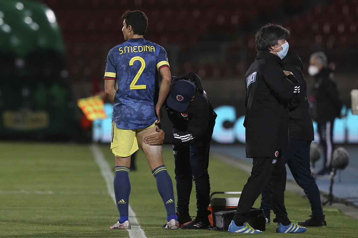 La lesión de Medina perjudicó notablemente el buen inicio del equipo. Foto AFP