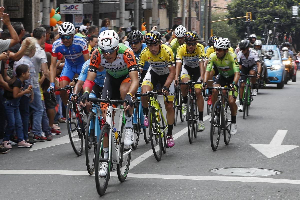 Con la victoria de Nairo Quintana y el título de Miguel Ángel López terminó el Tour Colombia 2.1 que se corrió en Antioquia y contó, entre otros, con la presencia del cuatro veces campeón del Tour de Francia, Chris Froome. FOTOS MANUEL SALDARRIAGA Y JUAN ANTONIO SÁNCHEZ.