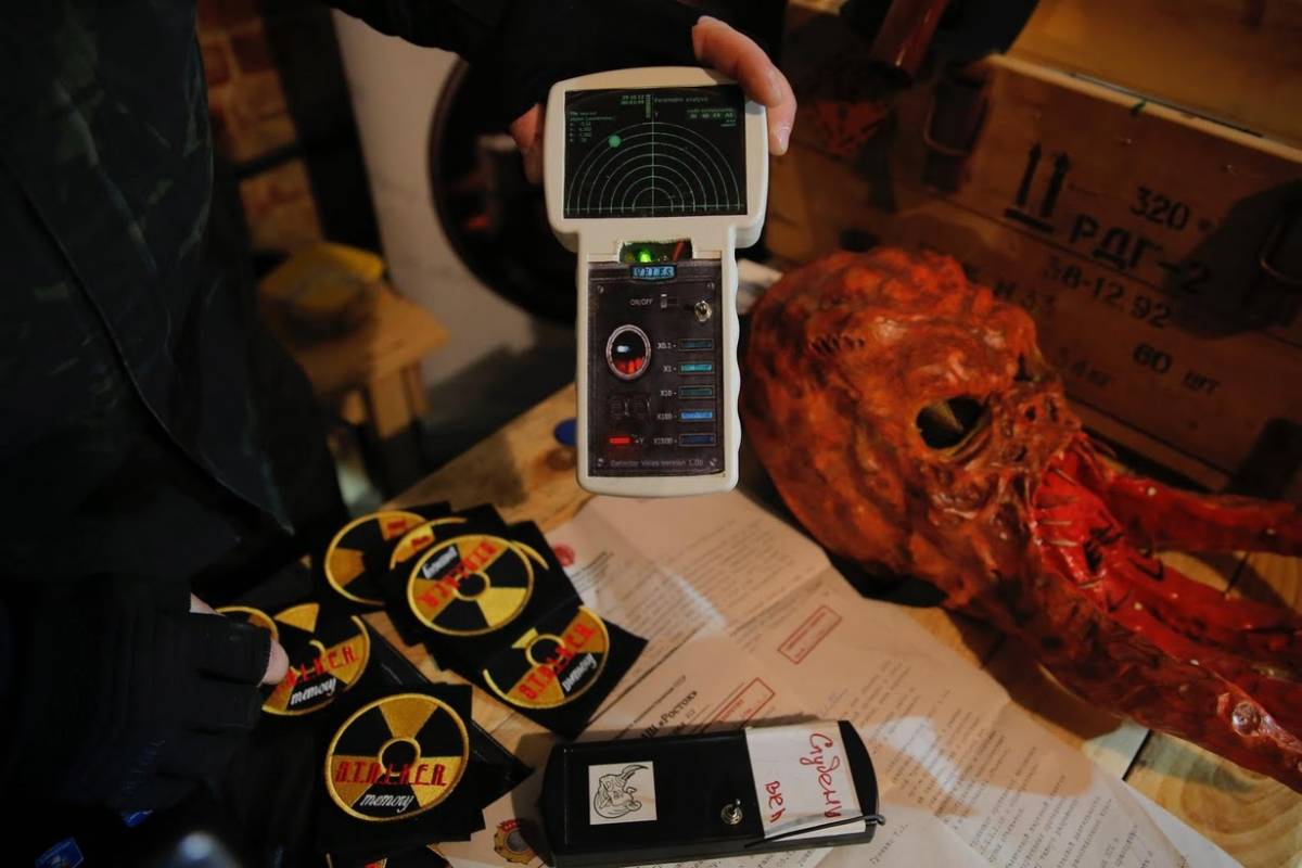 Además de la muerte y la contaminación, el accidente de Chernóbil dejó un legado de películas, libros y videojuegos. FOTO: MAXIM SHEMETOV - REUTERS