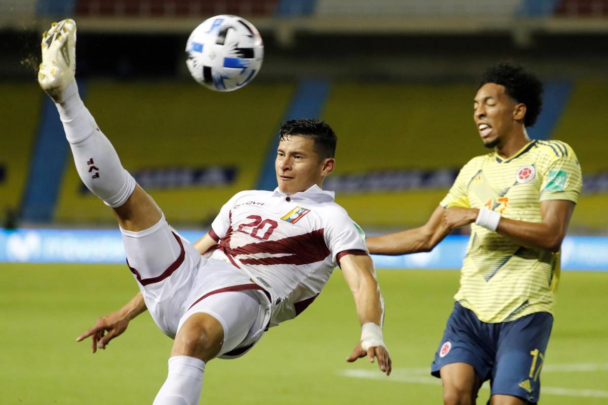 El equipo venezolano se vio reducido por la contundencia de la selección Colombia. Foto: AFP