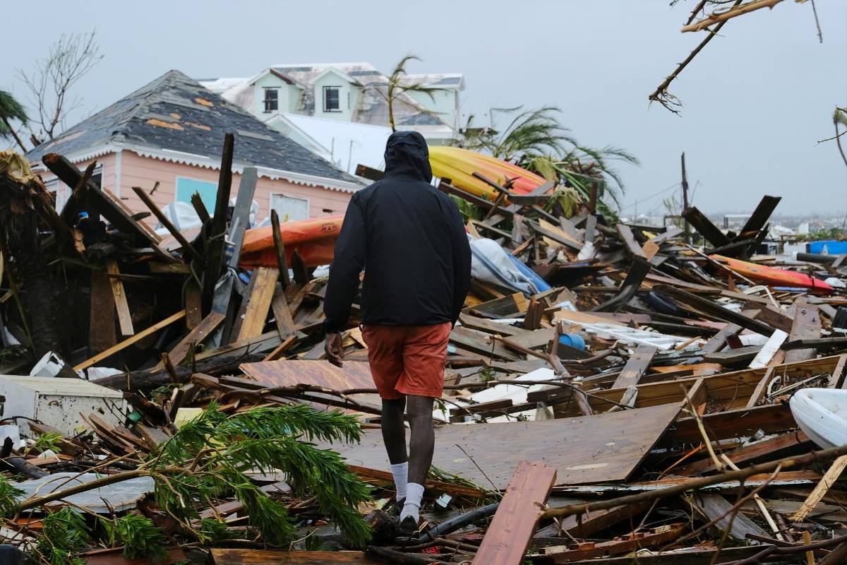 Hasta el momento se ha informado de 20 fallecidos, pero las autoridades bahameñas prevén que la cifra aumente. FOTO REUTERS