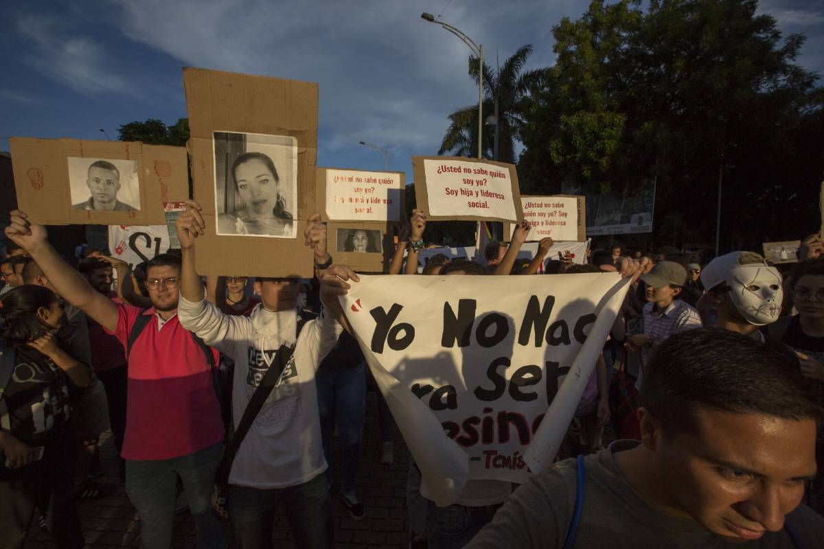 Desde la firma del Acuerdo de Paz, cada semana el país lamenta la muerte de dos o tres líderes sociales asesinados. FOTO EDWIN BUSTAMANTE