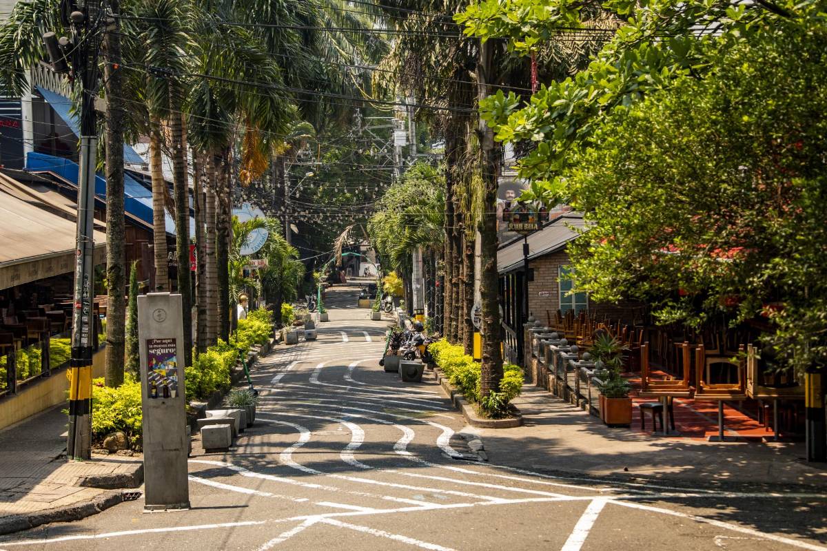Parque Lleras en el Poblado. Foto : Carlos Velázquez