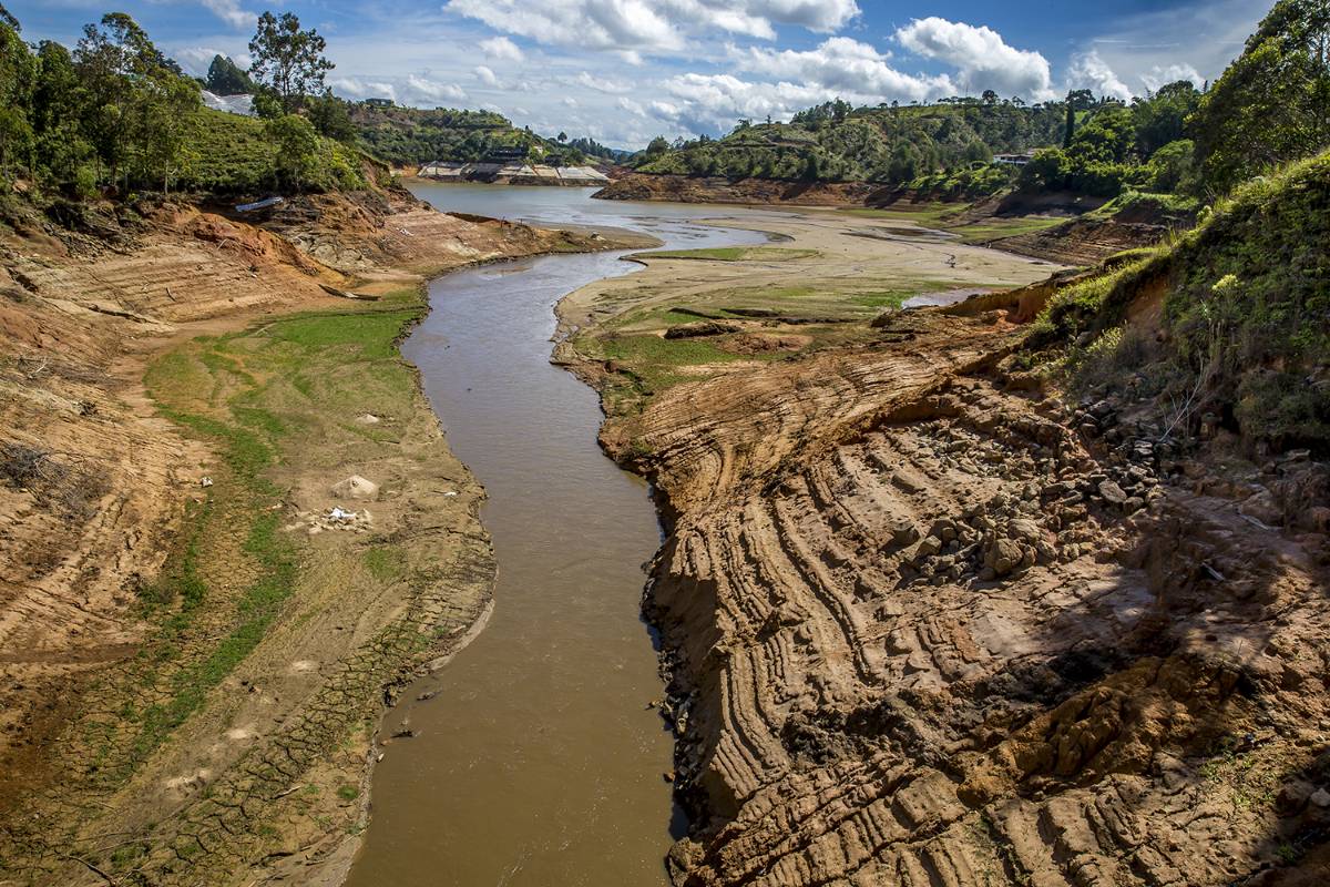En Guatapé, el nivel de la represa está apenas en 36,32 %, por debajo de otras del departamento como Porce II y Porce III. FOTO JUAN ANTONIO SÁNCHEZ OCAMPO