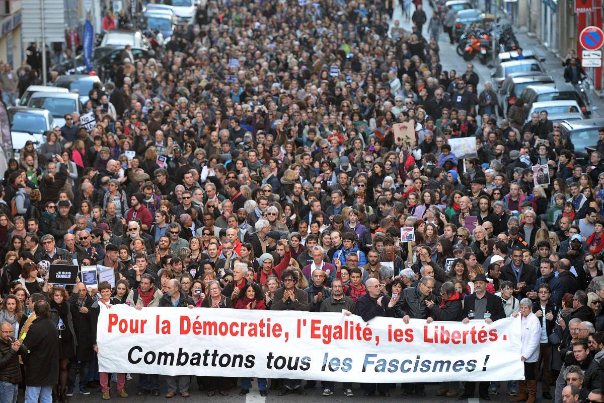 En Marsella, hubo unos 45.000 participantes, según fuentes policiales. FOTO AFP 