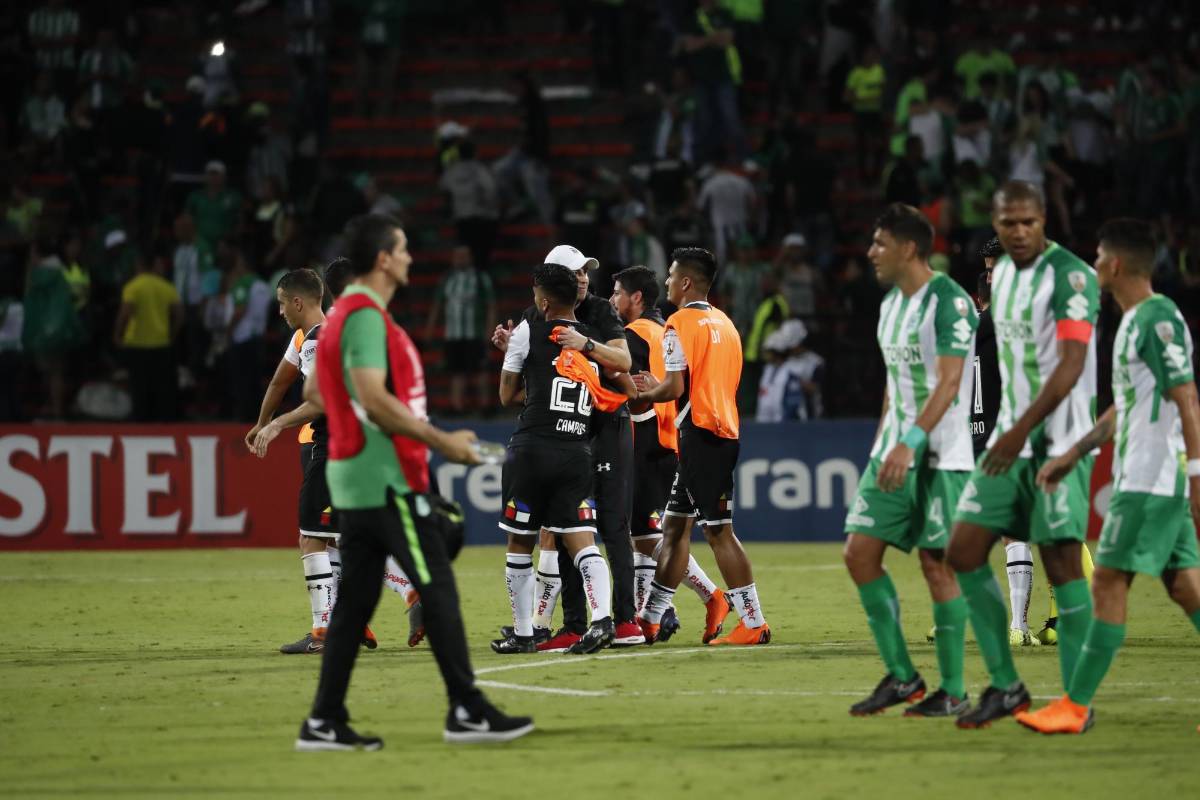 El empate clasificó a ambos equipos y le entregó el liderato al conjunto verde de la montaña. FOTO RÓBINSON SÁENZ