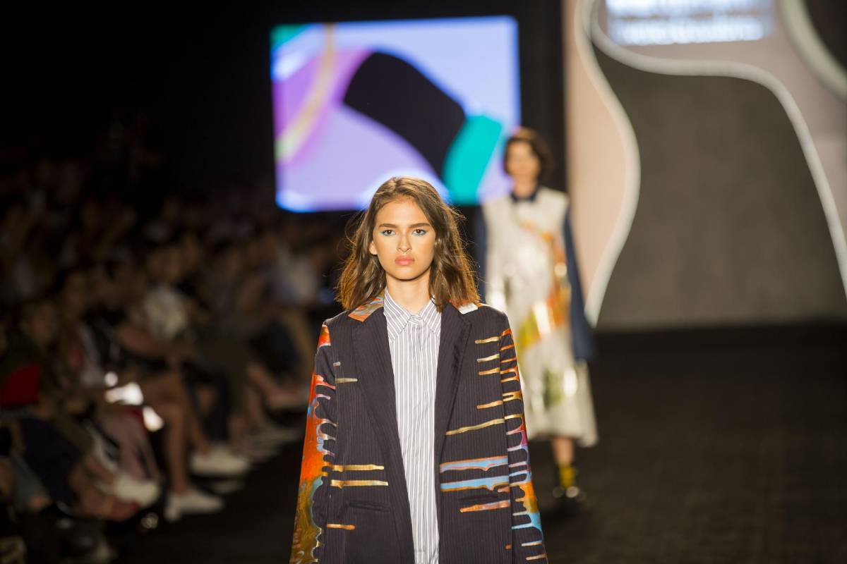 Esta pasarela se ha consolidado como una de las plataformas más inﬂuyentes para promover los talentos de la moda, el diseño y la comunicación. FOTO Camilo Suárez