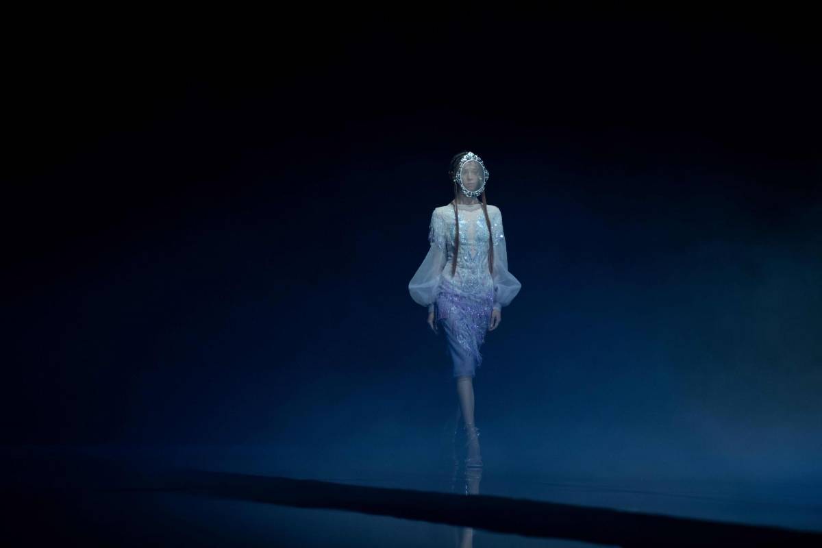 La casa de moda Heaven Gaia de el diseñador Xiong Ying presentó su última colección durante el China Fashion Week. Foto: AFP