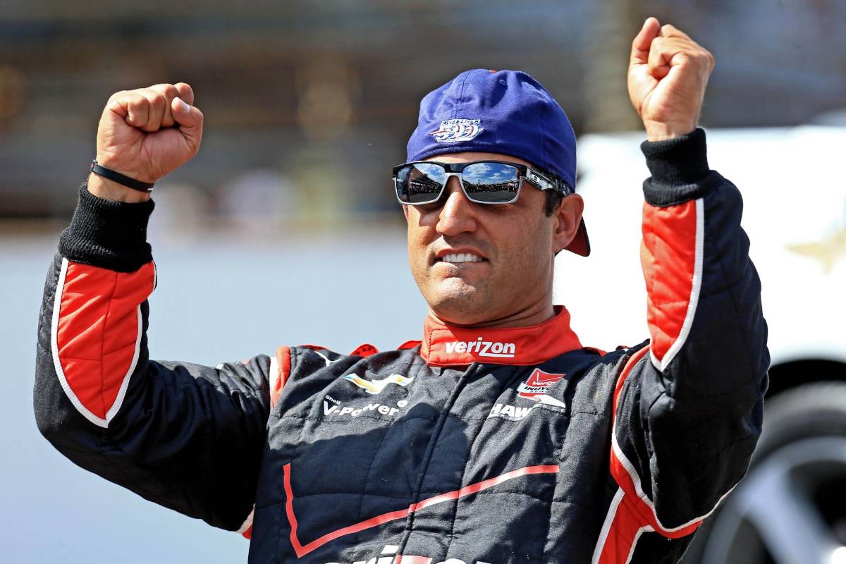 “Este triunfo es mayor que el primero que conseguí. Por esto es que la competición IndyCar siempre es tan única porque se tiene que decidir en la línea”, añadió. FOTO REUTERS