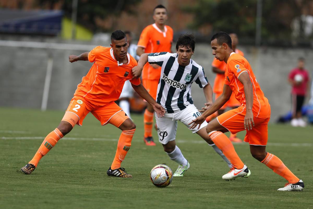 Nacional no se conformó y empezó a aprovechar la juventud de su contendor, porque “siempre tratamos de marcar el segundo”, como lo recordó Zeballos. FOTO JUAN ANTONIO SÁNCHEZ