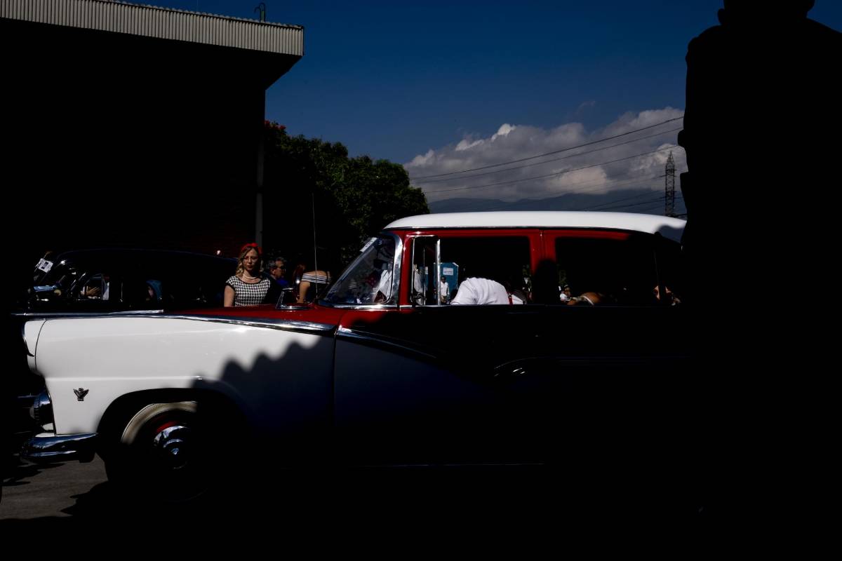 Estos automotores, un total de 300, se robaron la mirada de paisas y visitantes. Foto: Santiago Mesa.