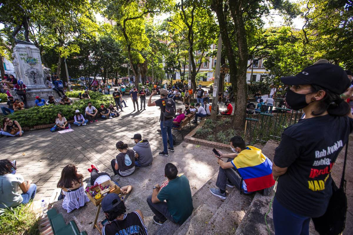 Espacio para la discusión se abrió en el parque de Boston entre los manifestantes. Foto: Carlos Velásquez