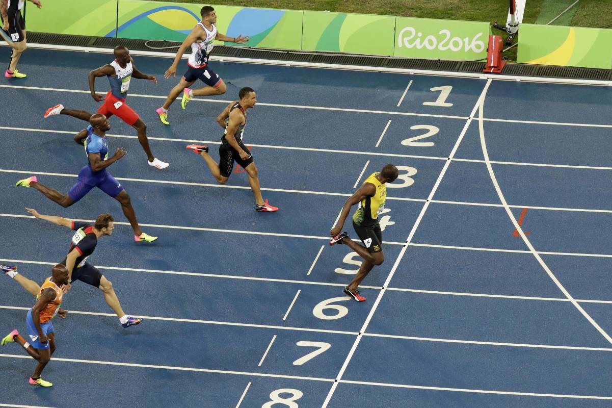 Es notoria la superioriad de Bolt en esta competencia. FOTO AP