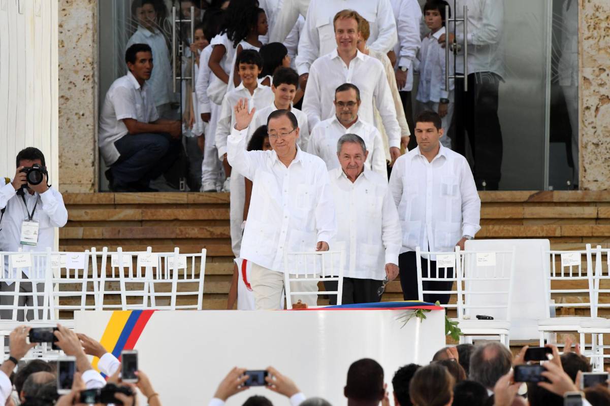 El Secretario general de la ONU, Ban Ki-moon, fue el testigo de honor y el primer orador que intervino en el acto central de la firma de los acuerdos entre el Gobierno y las Farc. FOTO AFP