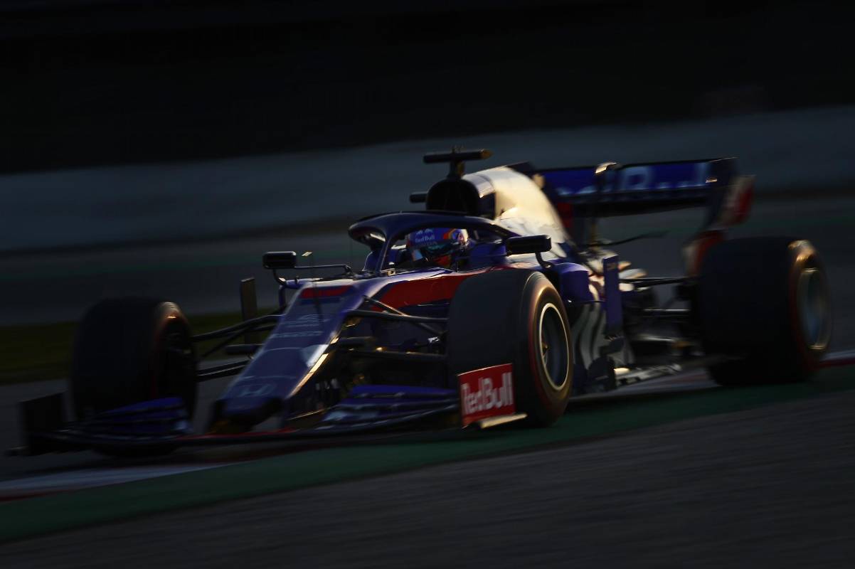 El pilotofFrancés de Red Bull Racing, Pierre Gasly, participa en las pruebas para la nueva temporada del Gran Premio de Fórmula Uno en el circuito de Cataluña en Montmeló. Foto:AFP