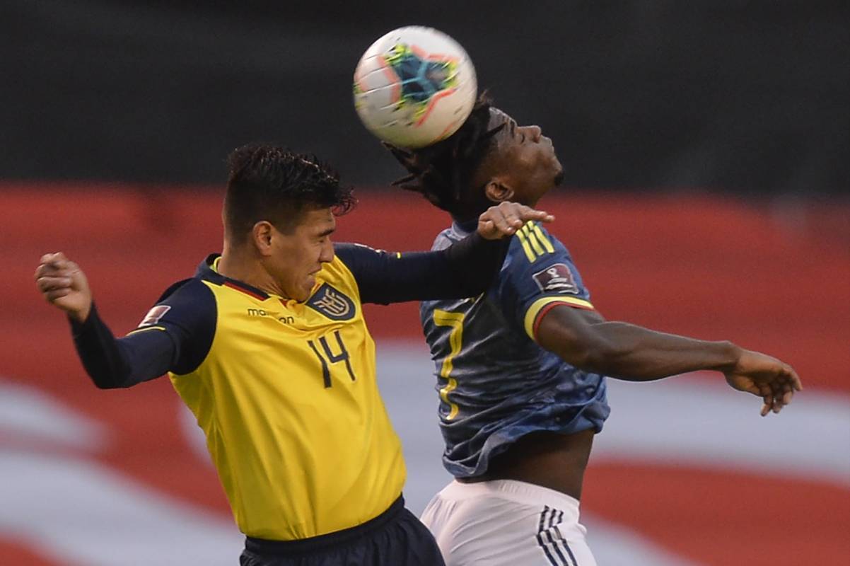 En los últimos 25 años en duelos entre Colombia y Ecuador no había antecedentes de una goleada como la que le propinó la selección dirigida por Gustavo Alfaro a la tricolor 6-1. De esa forma tambalea la era Queiroz. Foto: AFP.