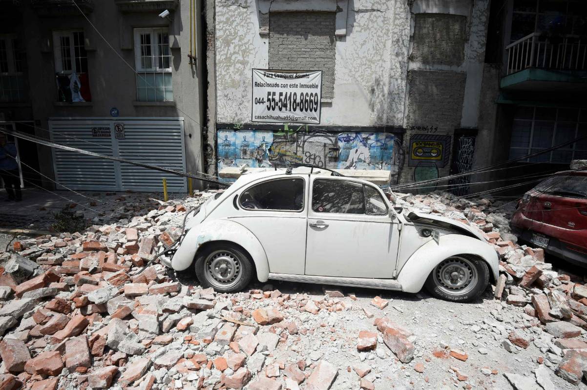 Un terremoto de magnitud 7,1 sacudió el centro de México y afectó importantes edificios. AFP