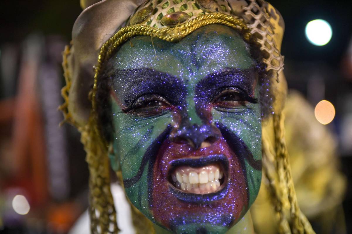 La escuela Portela celebró en su desfile el 450 aniversario de la fundación de Río de Janeiro. FOTO AFP