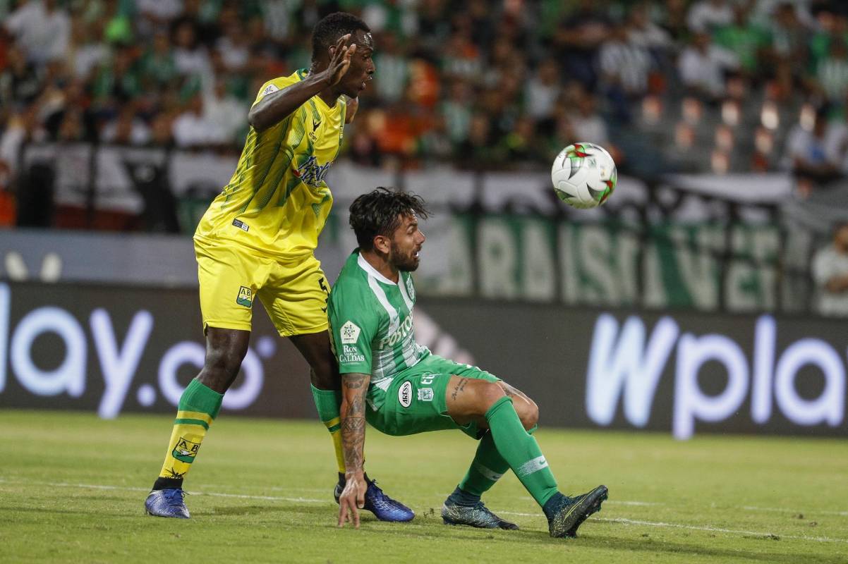 Seis cambios que hizo Juan Carlos Osorio en su acostumbrada rotación frente al partido anterior solo le alcanzó para un empate de local. Foto: Manuel Saldarriaga Quintero