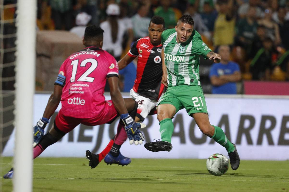 Con goles de Patricio Cucchi (9’) y Daniel Muñoz (51’ y 59’) el verde logró la primera victoria en su debut en el cuadrangular semifinal de la Liga. Foto: Manuel Saldarriaga