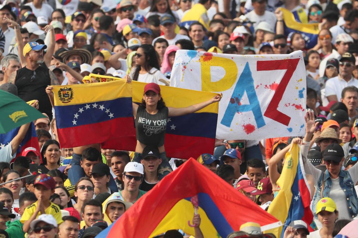 Las autoridades colombianas esperan recibir al menos 250 mil asistentes en un escenario con capacidad para 500 mil. Foto: EFE