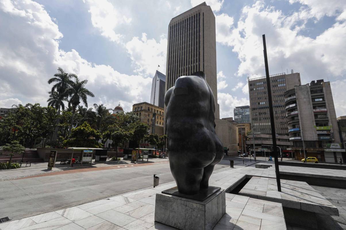 Con la extensión del aislamiento y la reapertura de otros sectores, el llamado es a extremar el auto cuidado para evitar el contagio. Foto: Manuel Saldarriaga Quintero.