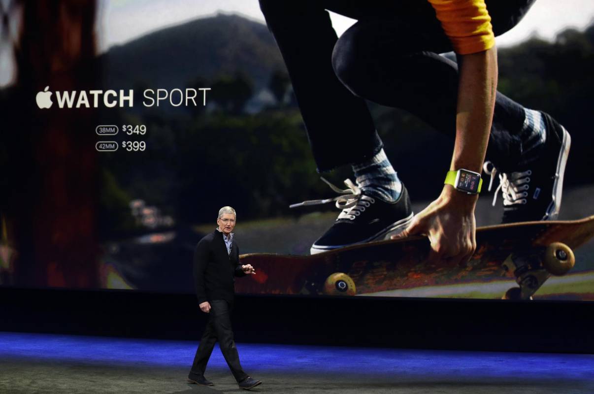 Los precios del Apple Wacth Sport serán desde 349 (38 milímetros) hasta 399 dólares (42 milímetros). FOTO AP