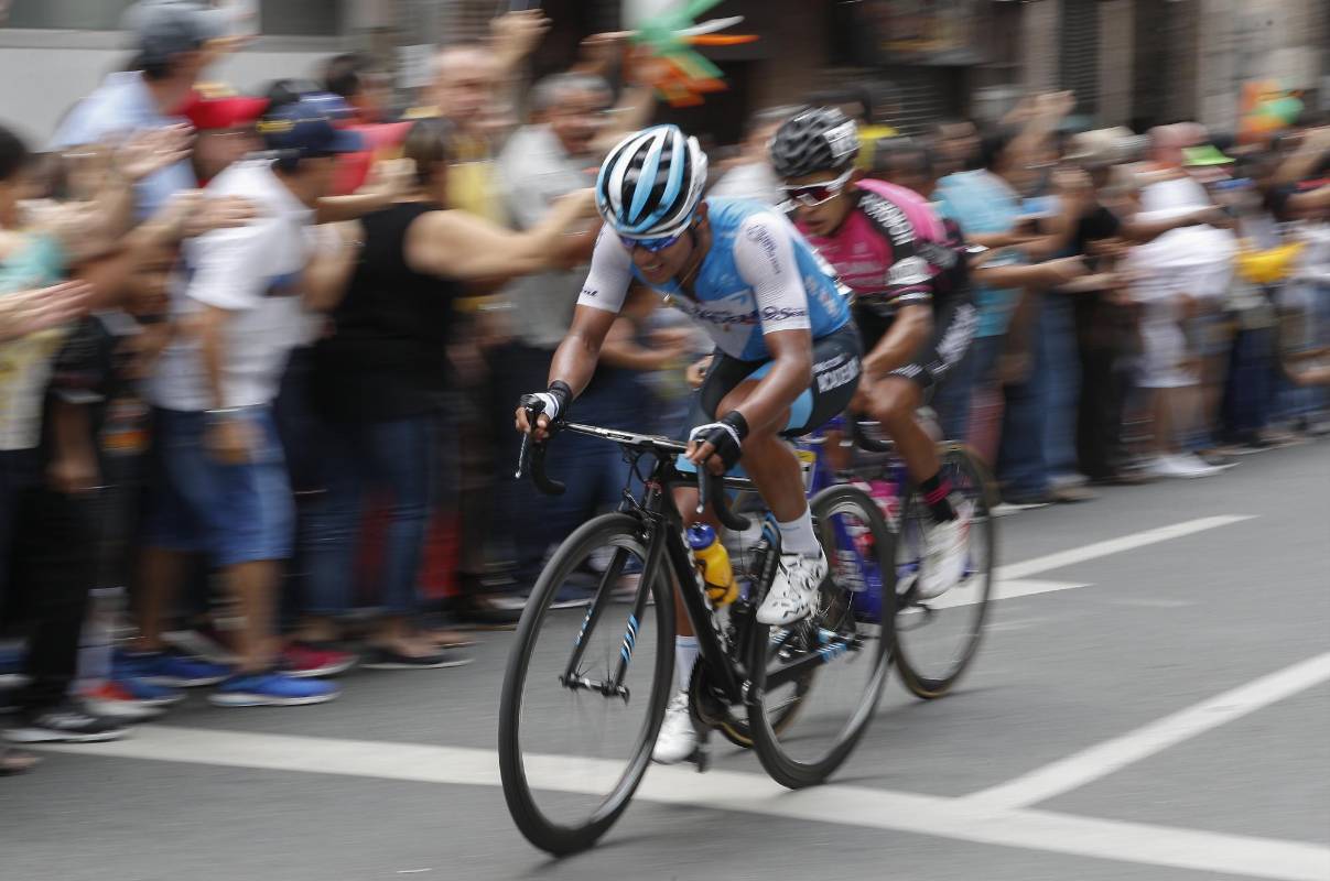 Con la victoria de Nairo Quintana y el título de Miguel Ángel López terminó el Tour Colombia 2.1 que se corrió en Antioquia y contó, entre otros, con la presencia del cuatro veces campeón del Tour de Francia, Chris Froome. FOTOS MANUEL SALDARRIAGA Y JUAN ANTONIO SÁNCHEZ.
