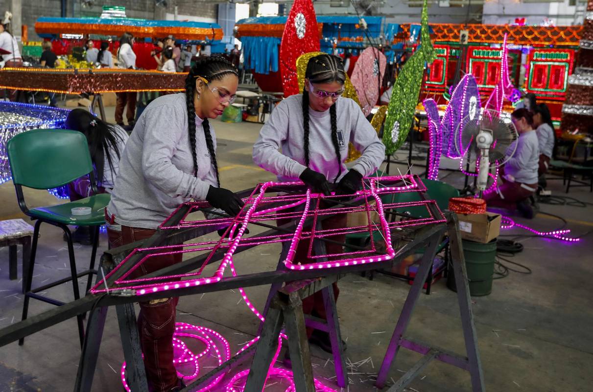 Sobre los alumbrados en otros municipios del departamento, Londoño De la Cuesta afirmó que se priorizaron los seis municipios del Norte y del Bajo Cauca que más han sufrido con la contingencia de Hidroituango. FOTO JAIME PÉREZ MUNÉVAR