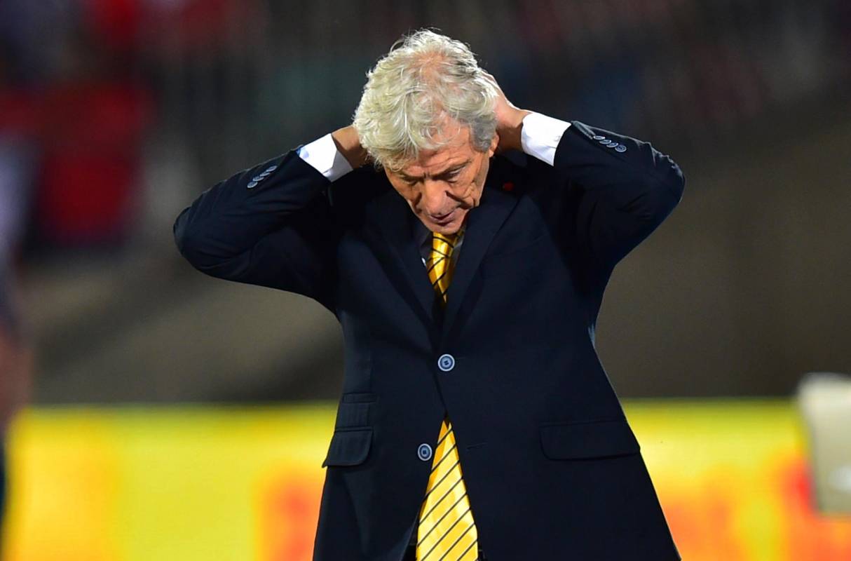 El técnico José Pekerman planteó bien el partido desde el arranque con los tres volantes de marca. FOTO AFP