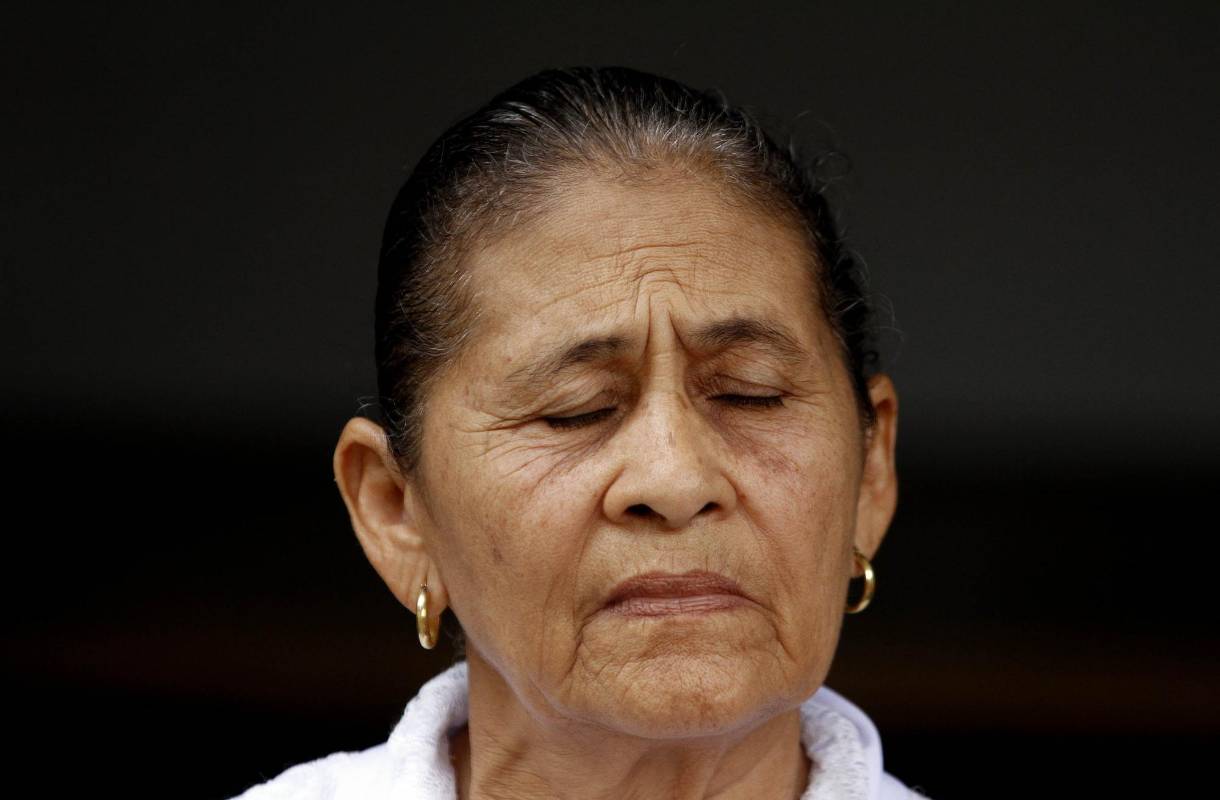 Susana Herrera, madre de Dayron Atencio, se conmueve al recordar a su único hijo asesinado. FOTO: Donaldo Zuluaga.