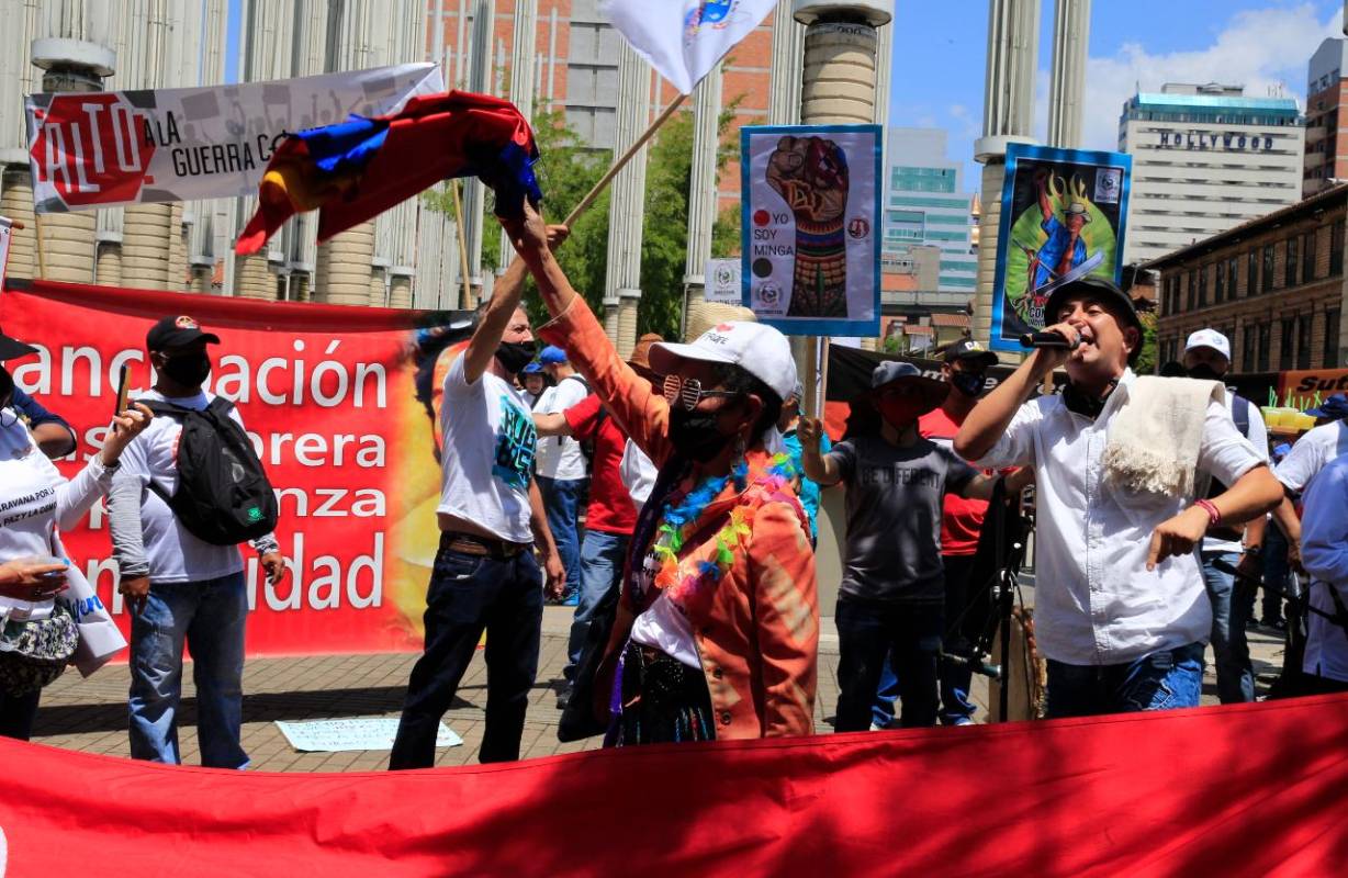 Marchas del 21 de octubre en Medellín. FOTO JUAN ANTONIO SÁNCHEZ