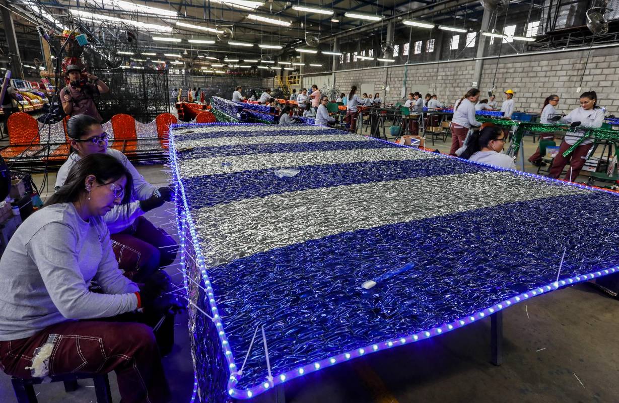 Ituango, Valdivia y Cáceres tendrán su circuito de luces. FOTO JAIME PÉREZ MUNÉVAR