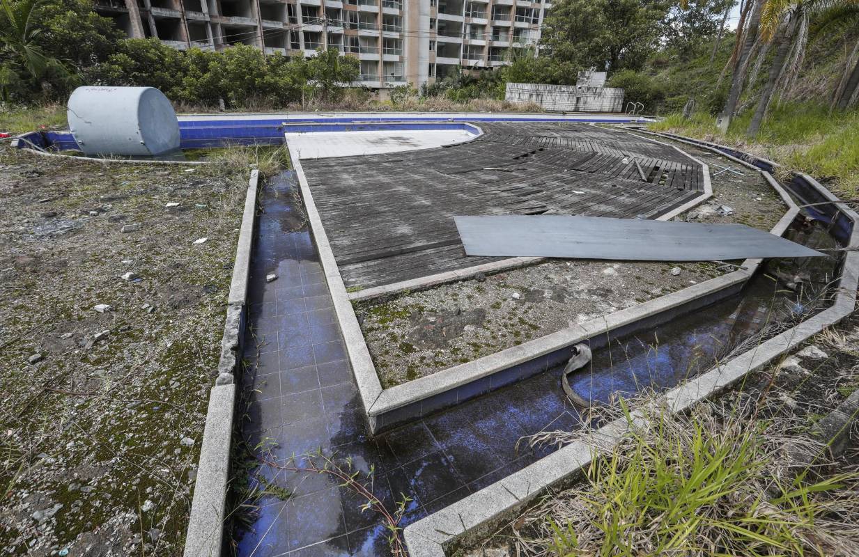 Cada propietario tendría un porcentaje en este terreno incluyendo la alcaldía que adquirió un 21% como pago por la demolición. Foto Robinson Sáenz