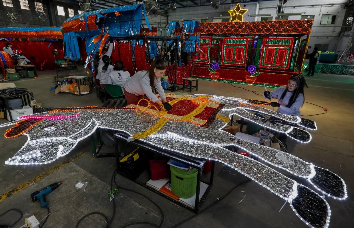 Más de 32.000 figuras serán parte del alumbrado. FOTO JAIME PÉREZ MUNÉVAR
