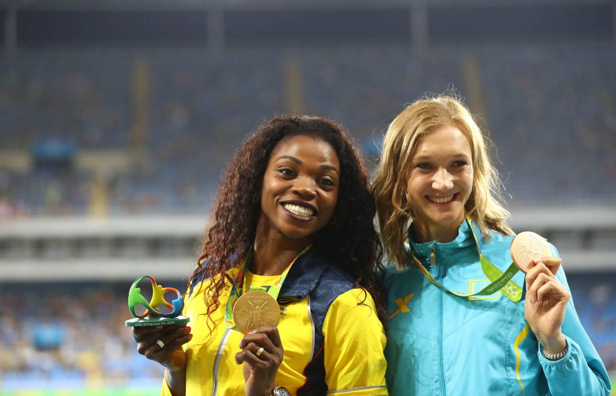 Caterine Ibargüen logró imponerse sobre sus rivales con una marca de 15,17. FOTO Reuters