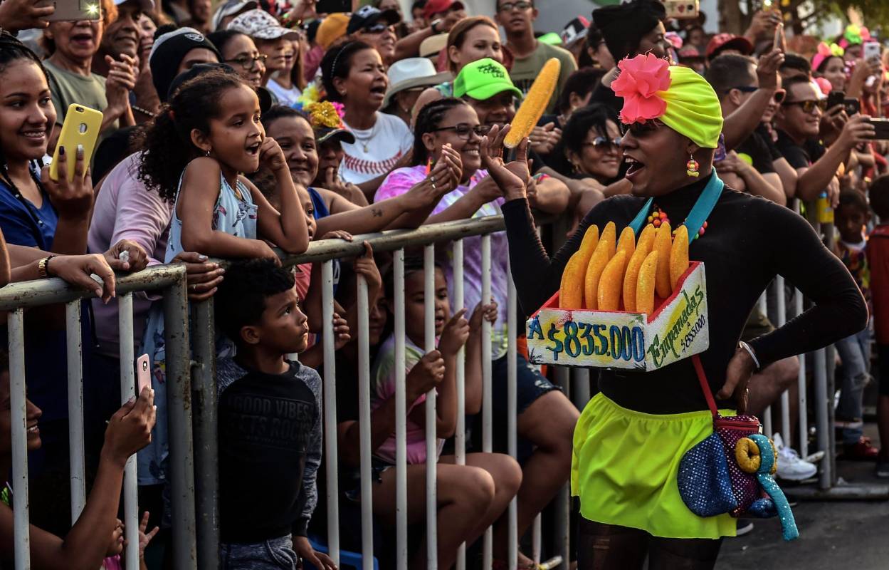  Desfile de fantasía durante el Carnaval de Barranquilla. Foto: JOAQUIN SARMIENTO / AFP