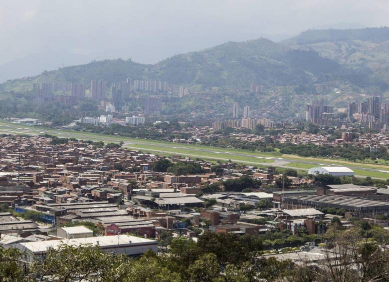 Medellín volvió a destacarse una vez más por su desempeño fiscal. FOTO JULIO CÉSAR HERRERA