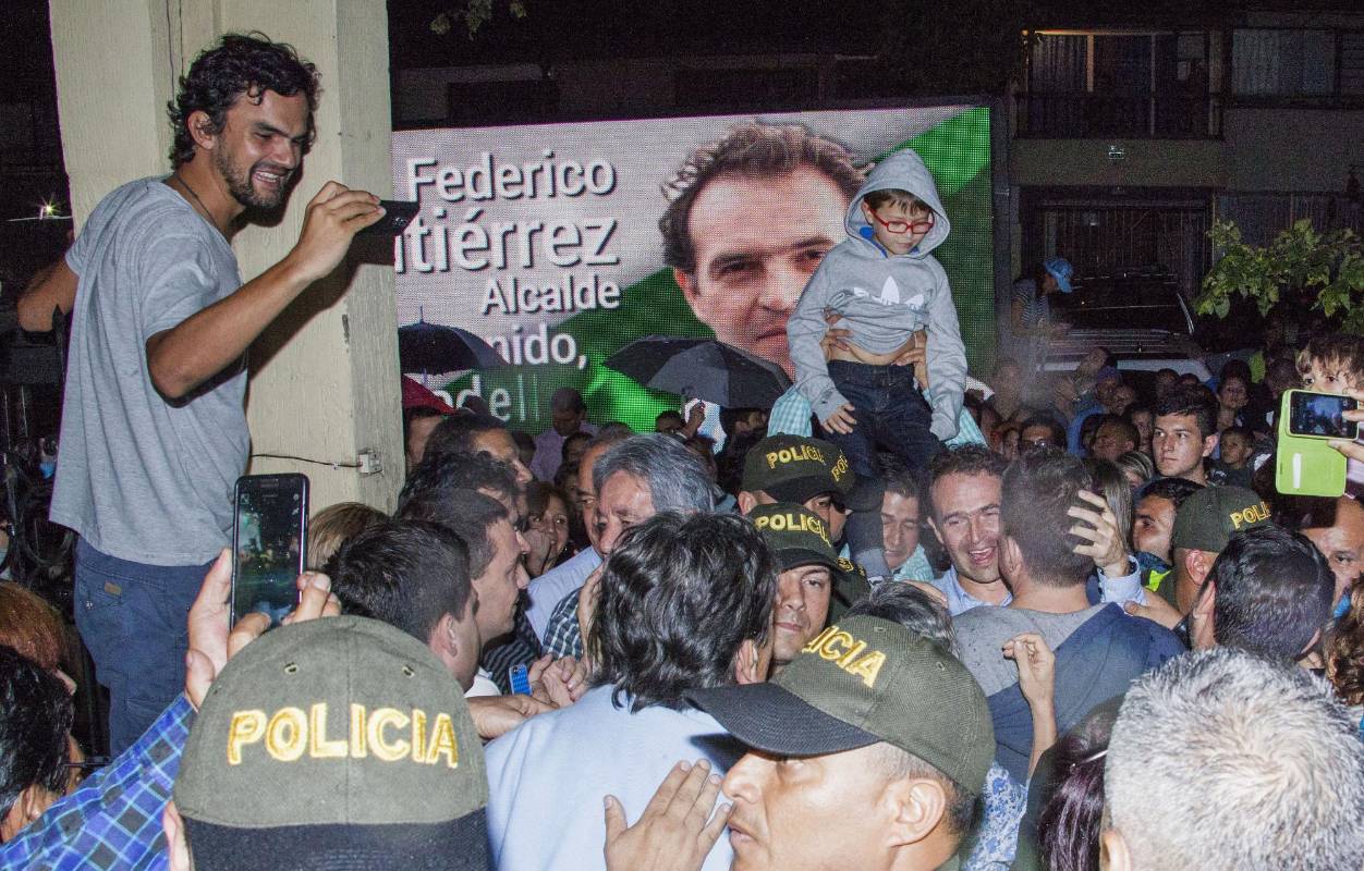 Gutiérrez prometió que la suya será una alcaldía abierta, participativa y que dará la cara en las buenas y en las malas. FOTO Mario Valencia