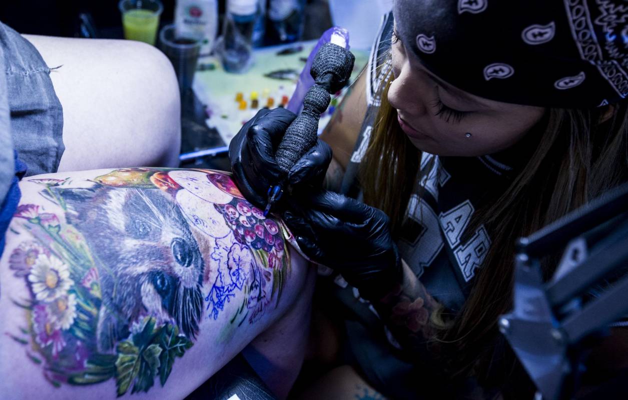 Spiderman,un rostro animal, y una variedad de imágenes sobresalían en Expotatuajes. Foto: JAIME PÉREZ MUNEVAR