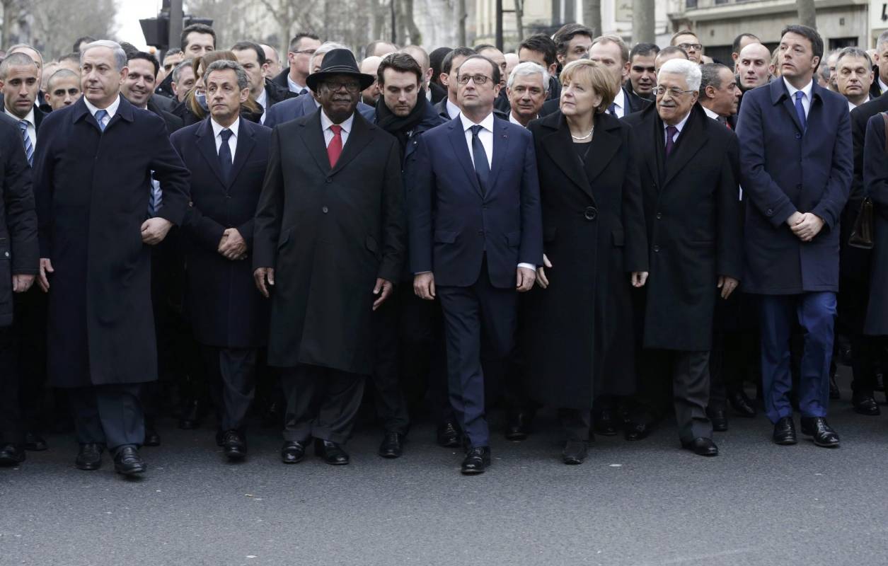 El primer ministro israelí Benjamin Netanyahu y el presidente palestino Mahmud Abás estaban entre los asistentes, así como el presidente ucraniano Petro Poroshenko y el canciller ruso Serguei Lavrov. FOTO REUTERS