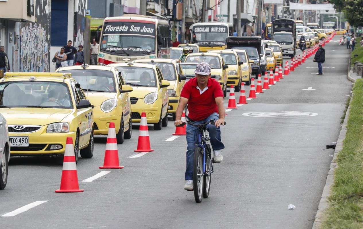 Avenida San Juan con la carrera 70. Foto: Róbinson Sáenz