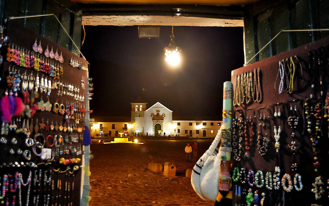 Posee una de las plazas más imponentes de nuestro país y de América. Su arquitectura conserva la sobriedad de la época colonial y sus calles empedradas acentúan su glorioso carácter. Foto: Julio César Herrera