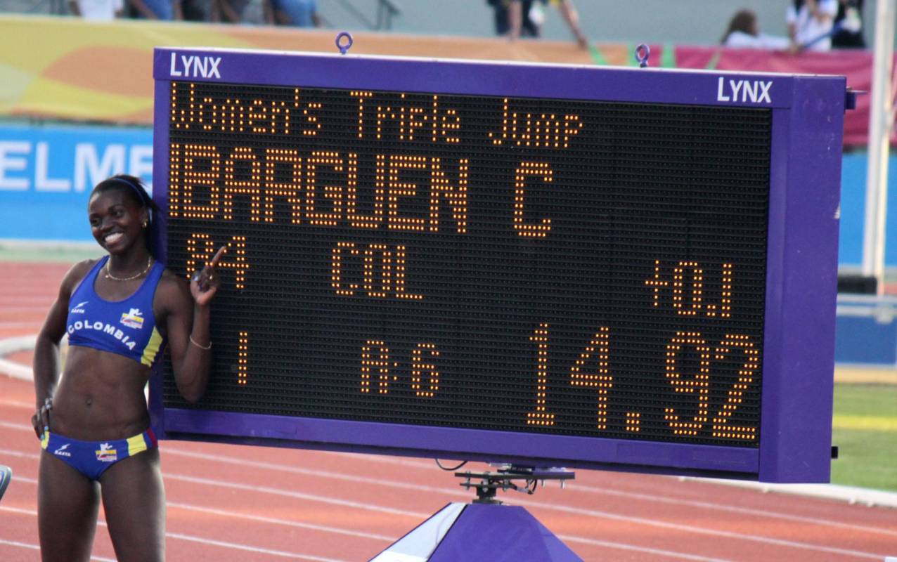 También en 2011, compitió en los Juegos Panamericanos de Guadalajara, donde obtuvo medalla de oro en el salto triple imponiendo un nuevo récord con 14,92 metros. FOTO COLPRENSA