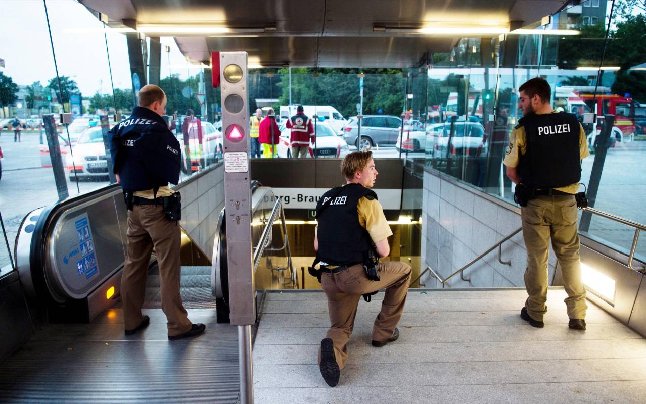 El centro comercial Olympia-Einkaufszentrum está en el sector norte de Munich, no lejos del estadio olímpico, en el distrito de Moosach. FOTO AP