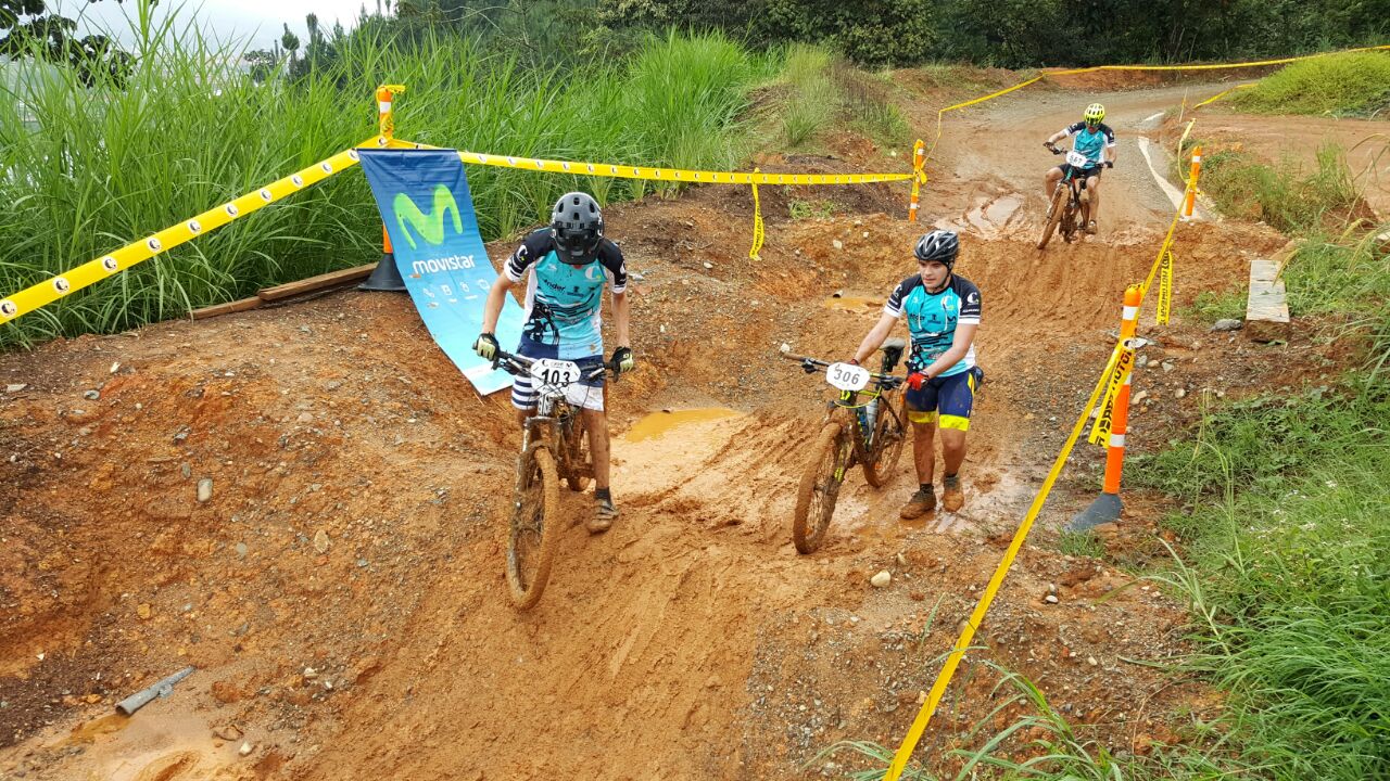 Más de 200 deportistas participaron en la prueba de cross country. FOTO JUAN SEBASTIÁN CARVAJAL