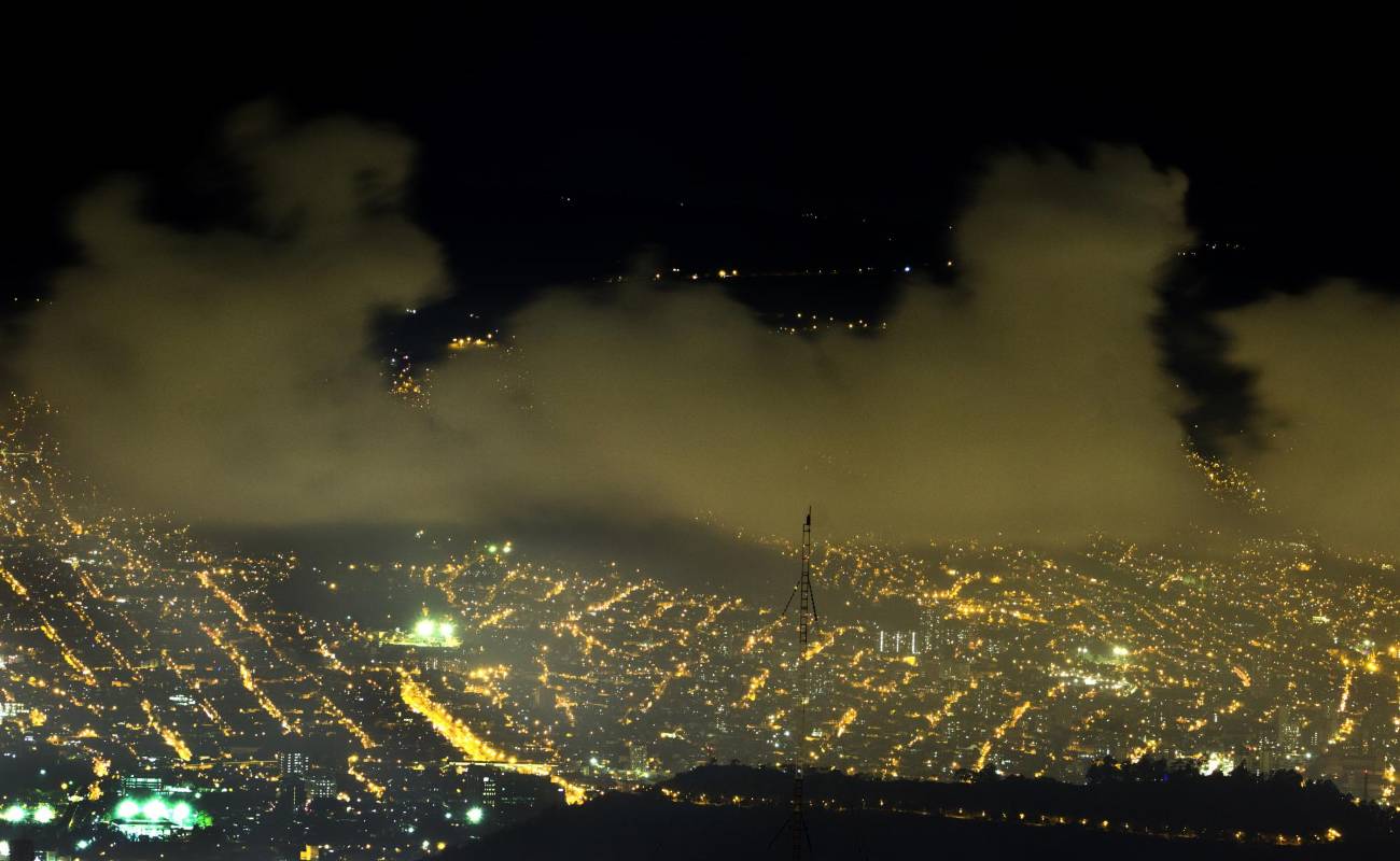 Bruma en Medellín. Foto Manuel Saldarriaga